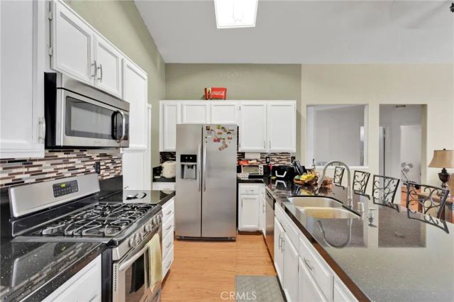 14405 Cedar, Hesperia, CA 92344