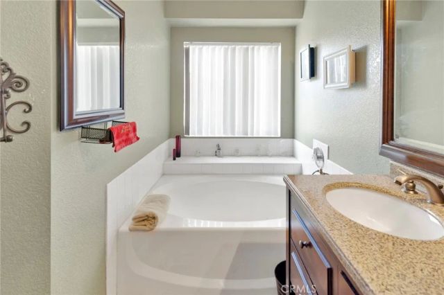 14405 Cedar, Hesperia, CA 92344
