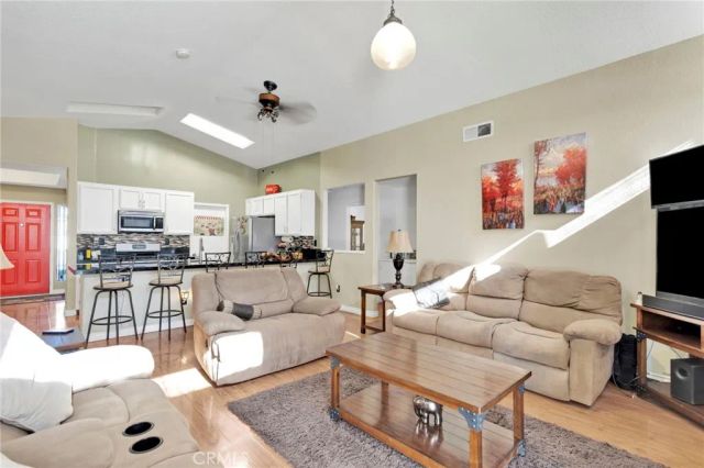 14405 Cedar, Hesperia, CA 92344