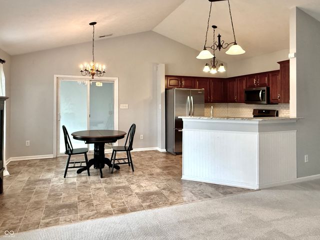 8187 Overbrooke Lane, Avon, IN 46123