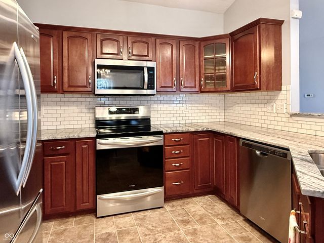 8187 Overbrooke Lane, Avon, IN 46123