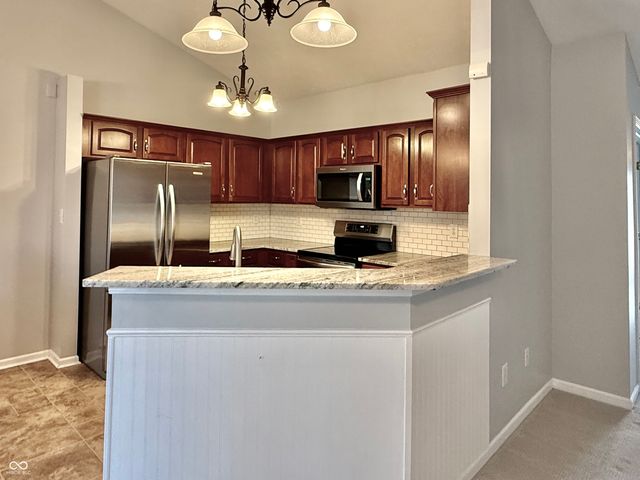 8187 Overbrooke Lane, Avon, IN 46123