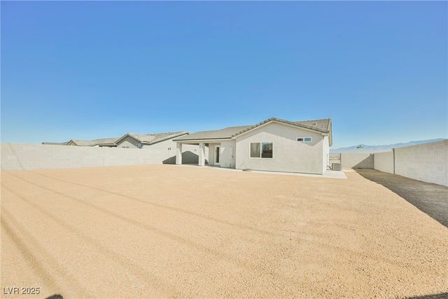 871 East Valiant Avenue, Pahrump, NV 89060