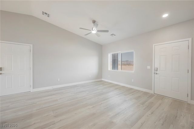 871 East Valiant Avenue, Pahrump, NV 89060