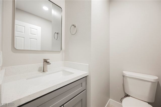 871 East Valiant Avenue, Pahrump, NV 89060