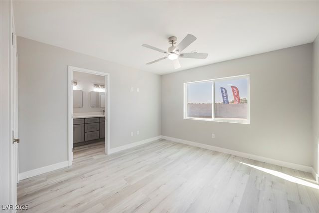 871 East Valiant Avenue, Pahrump, NV 89060