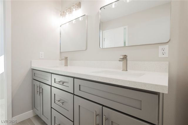 871 East Valiant Avenue, Pahrump, NV 89060