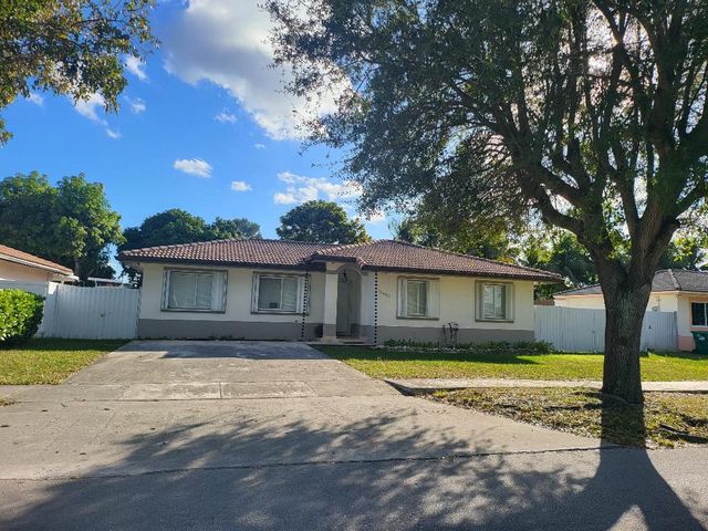 12650 SW 218th Street, Miami, FL 33170