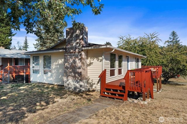 1351 S Highland Avenue, Tacoma, WA 98465