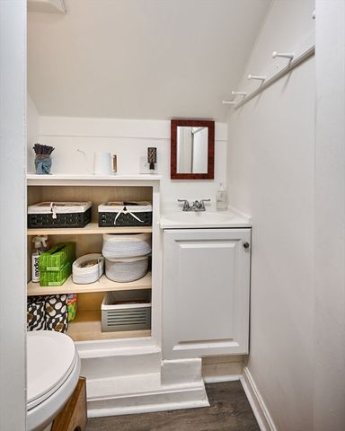 73 Lyman St, South Hadley, MA 01075