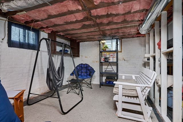 73 Lyman St, South Hadley, MA 01075