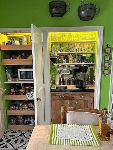 480 38th Court, Vero Beach, FL 32968