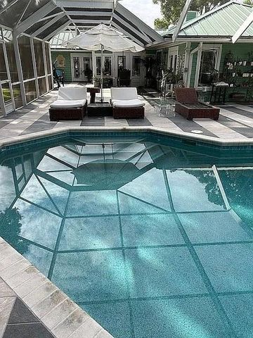 480 38th Court, Vero Beach, FL 32968