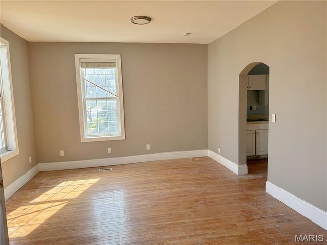 6429 Idaho Avenue, St Louis, MO 63111