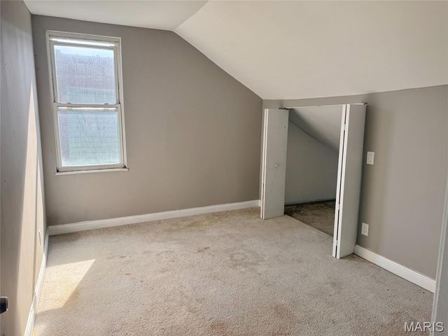 6429 Idaho Avenue, St Louis, MO 63111