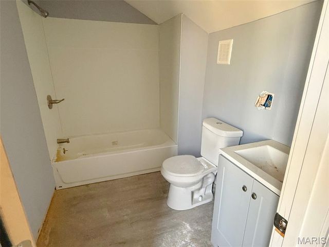 6429 Idaho Avenue, St Louis, MO 63111