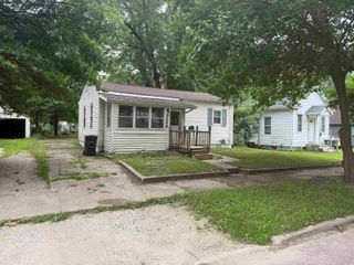 1226 Lincoln, Waterloo, IA 50703