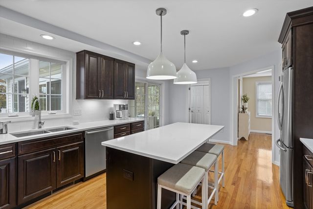 6 Dadak Drive, Dracut, MA 01826