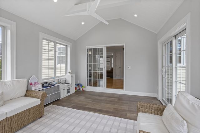 6 Dadak Drive, Dracut, MA 01826