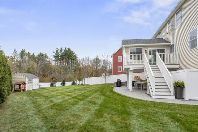 6 Dadak Drive, Dracut, MA 01826