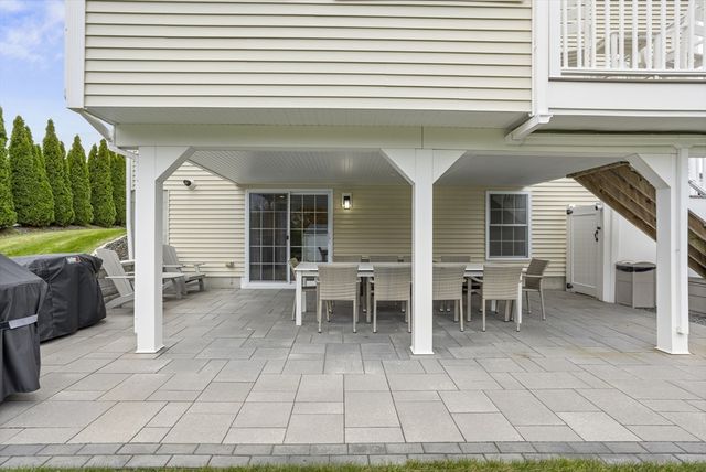 6 Dadak Drive, Dracut, MA 01826