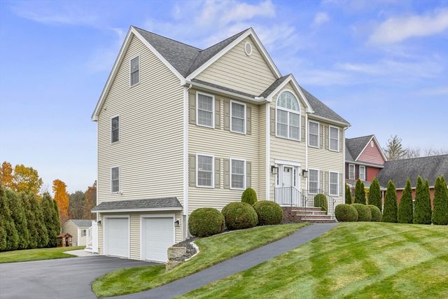 6 Dadak Drive, Dracut, MA 01826