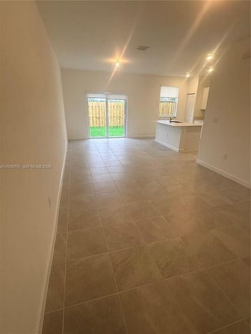 2746 SE 24th Terrace, Homestead, FL 33035