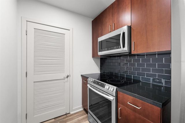 155 S COURT AVENUE 1604, Orlando, FL 32801