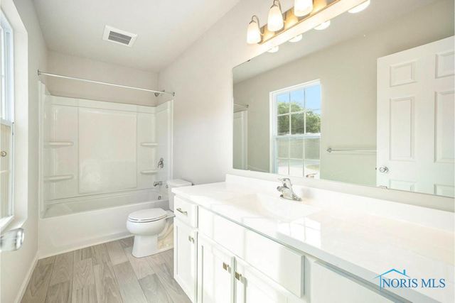 1473 Lee Ann Avenue, Defiance, OH 43512