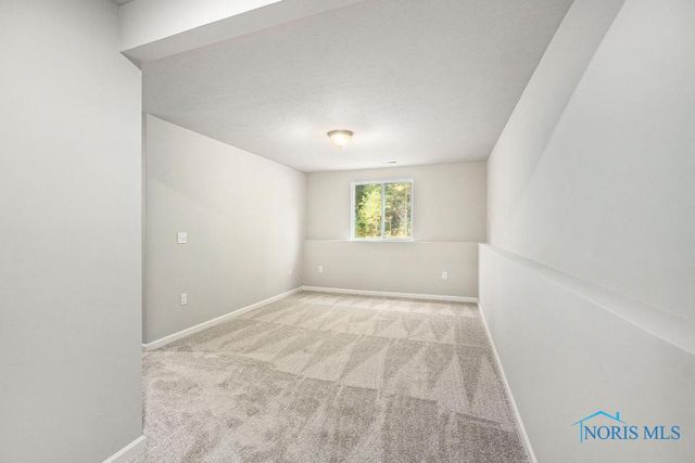 1473 Lee Ann Avenue, Defiance, OH 43512