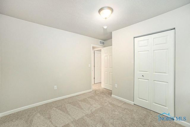 1473 Lee Ann Avenue, Defiance, OH 43512