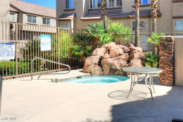 1512 Faldo Street, Las Vegas, NV 89128