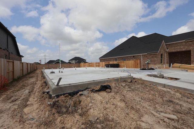 12314 Mead Grove Drive, Texas City, TX 77591