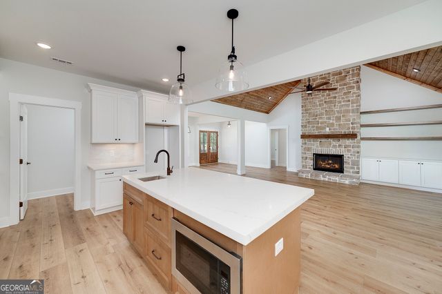 164 Henderson Mill, Mansfield, GA 30055