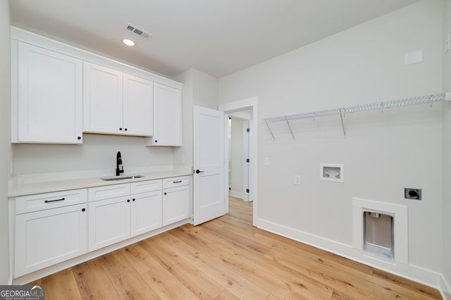 164 Henderson Mill, Mansfield, GA 30055