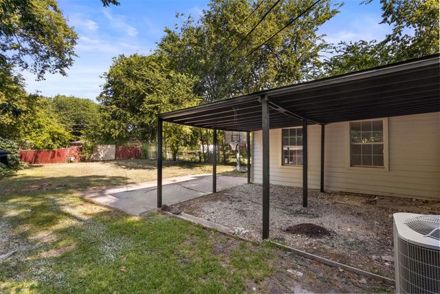 8719 Freeport Drive, Dallas, TX 75228