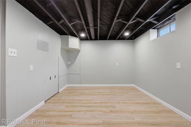 22014 California Street, St. Clair Shores, MI 48080