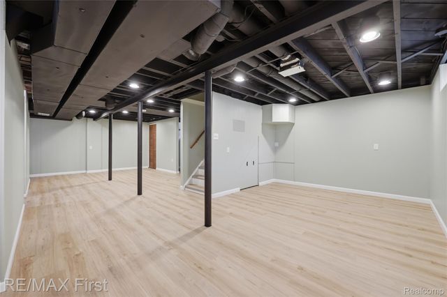 22014 California Street, St. Clair Shores, MI 48080