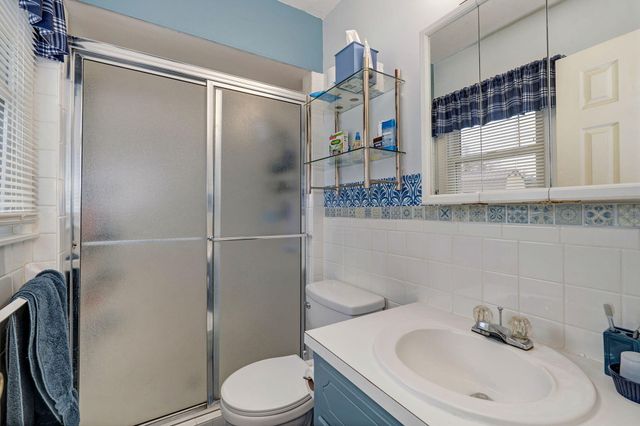 2764 W Vincent Street, Springfield, MO 65810