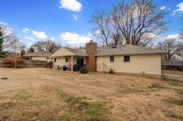 2764 W Vincent Street, Springfield, MO 65810