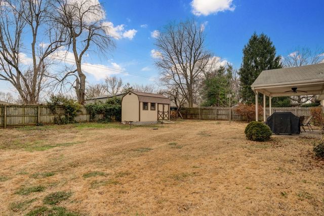 2764 W Vincent Street, Springfield, MO 65810