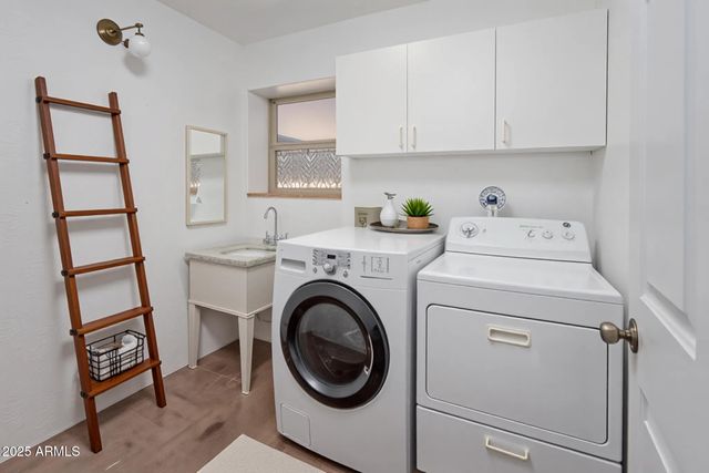 60 TONTO RIM Drive W, Sedona, AZ 86351