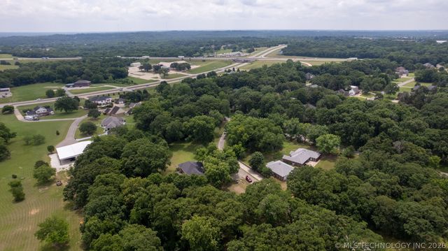 722 Westwood, Durant, OK 74701