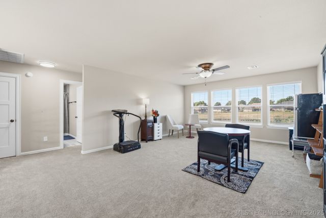 9306 N 103rd East East Avenue, Owasso, OK 74055