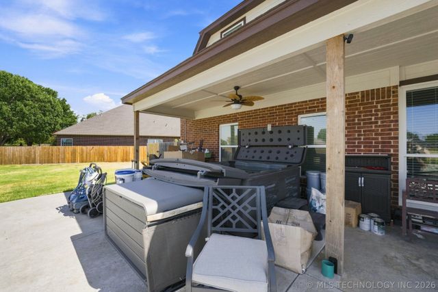 9306 N 103rd East East Avenue, Owasso, OK 74055