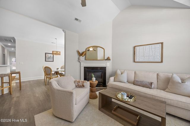 3232 Gordon Drive B, Greenville, NC 27834