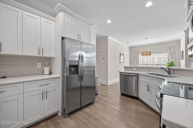 3232 Gordon Drive B, Greenville, NC 27834