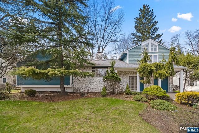 67 Stewart Street, Demarest, NJ 07627