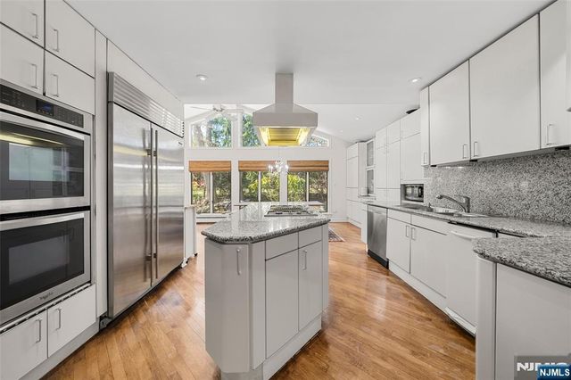 67 Stewart Street, Demarest, NJ 07627