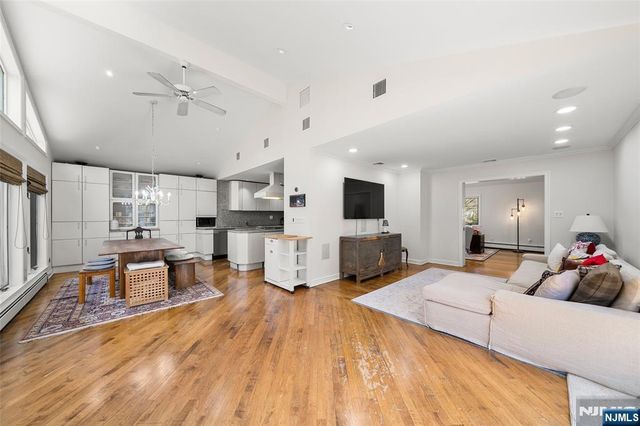 67 Stewart Street, Demarest, NJ 07627